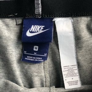 Nike Pants - Nike Grey Swoosh Capri Tights Nike Pants - Nike Grey Swoosh Capri Tights